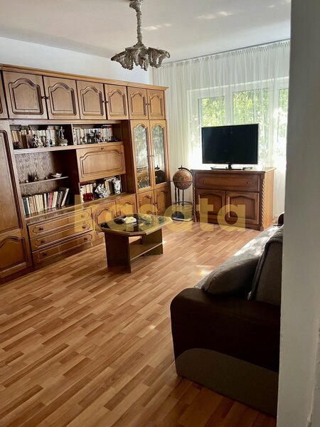 Aviatiei, apartament 2 camere de vanzare, etaj 1.